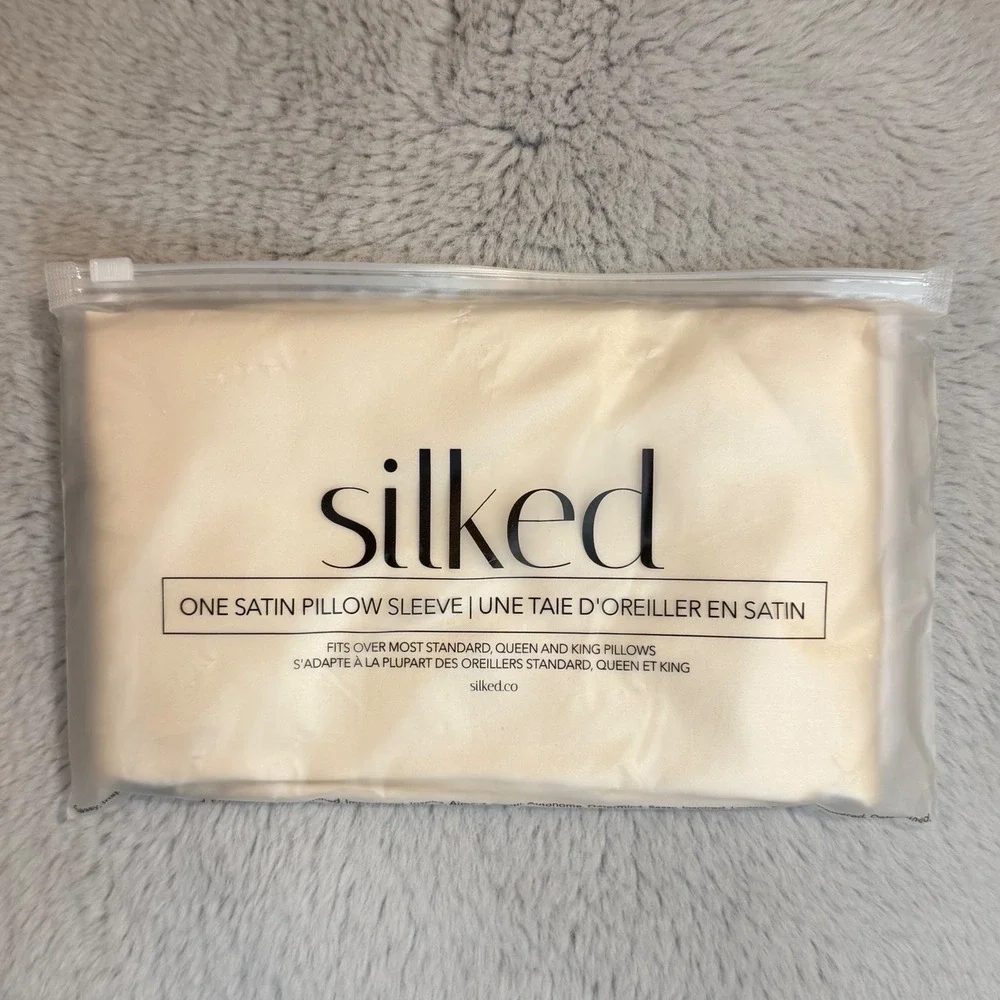 Silked Satin Travel Pillow Sleeve‎ Cream Gold Hair Skin Care FabFitFun New